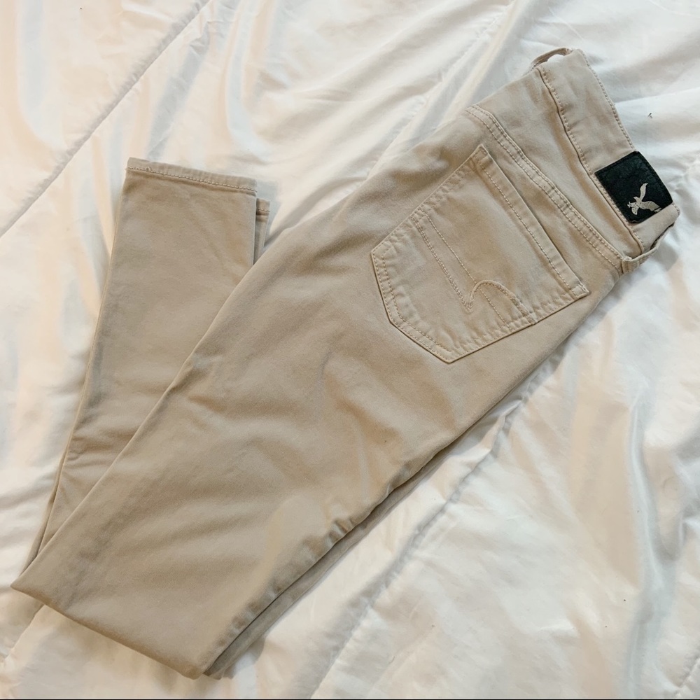 Khaki American Eagle Jeans